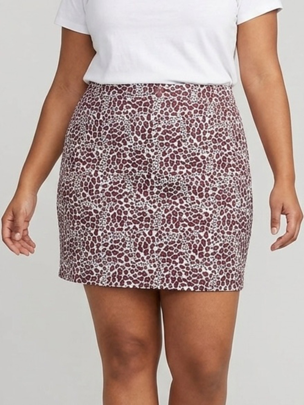 CRACKED WHEAT Skort White Burgundy Black Leopard Print Size 18